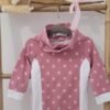 Robe sweat-shirt imprimé avec col étoiles sur fond rose avec empiècement blanc