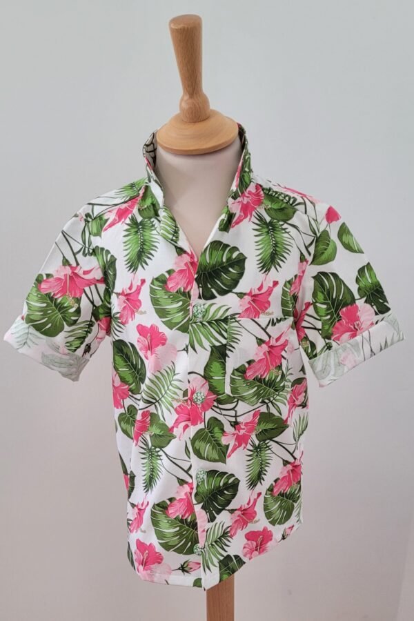 Chemise hawaiienne fleurs roses sur fond blanc