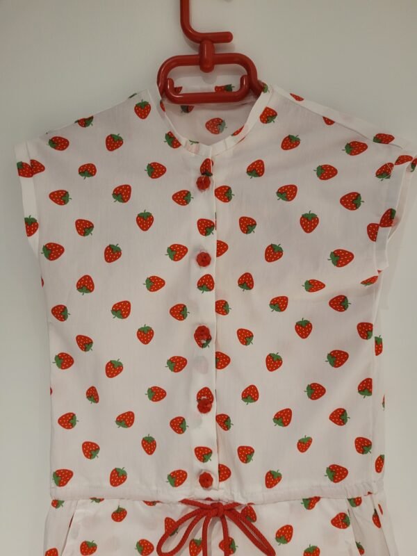 Combishort imprimé fraises sur fond blanc – Image 2