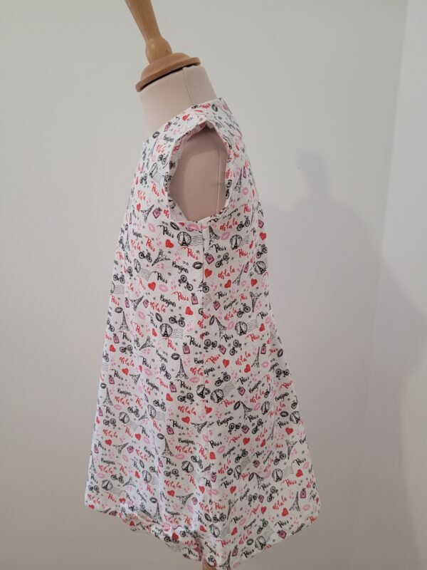 Robe chasuble imprimé Paris sur fond blanc avec noeud – Image 2