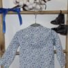 Chemise manches longues imprimé fleurs bleues et violettes – Image 4